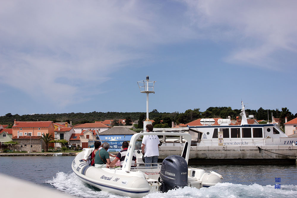 Shuttle Boat – Taxi — 3