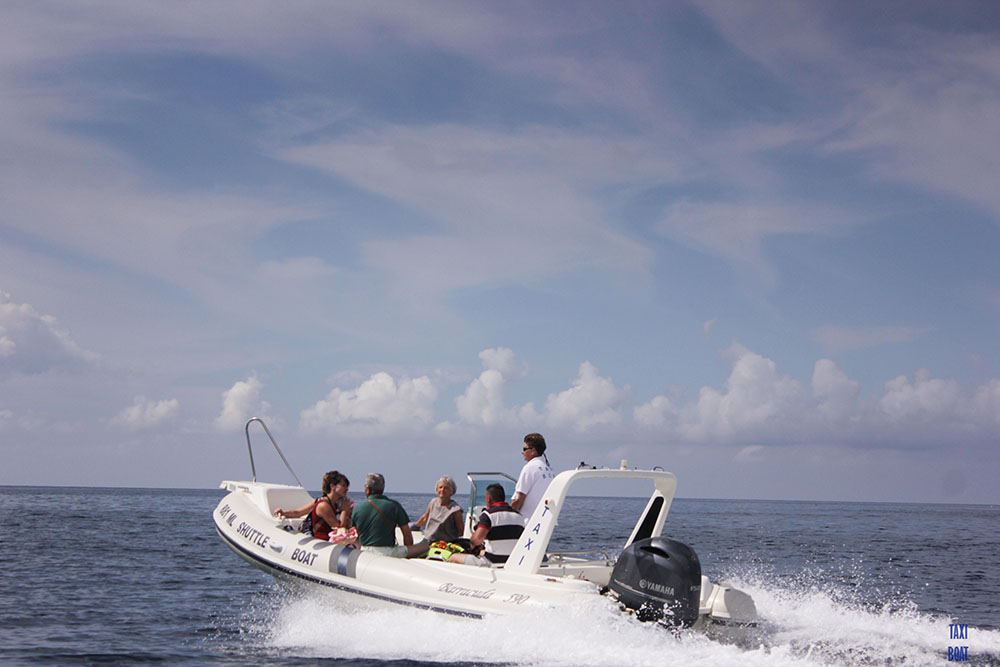 Shuttle Boat – Taxi — 2